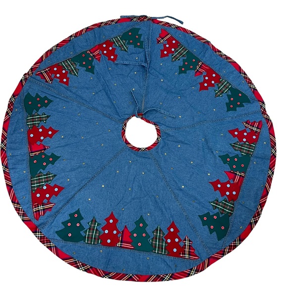 Denim & Red Plaid Rustic Country Christmas Tree Skirt, Appliqué Trees & Stars - Picture 1 of 6